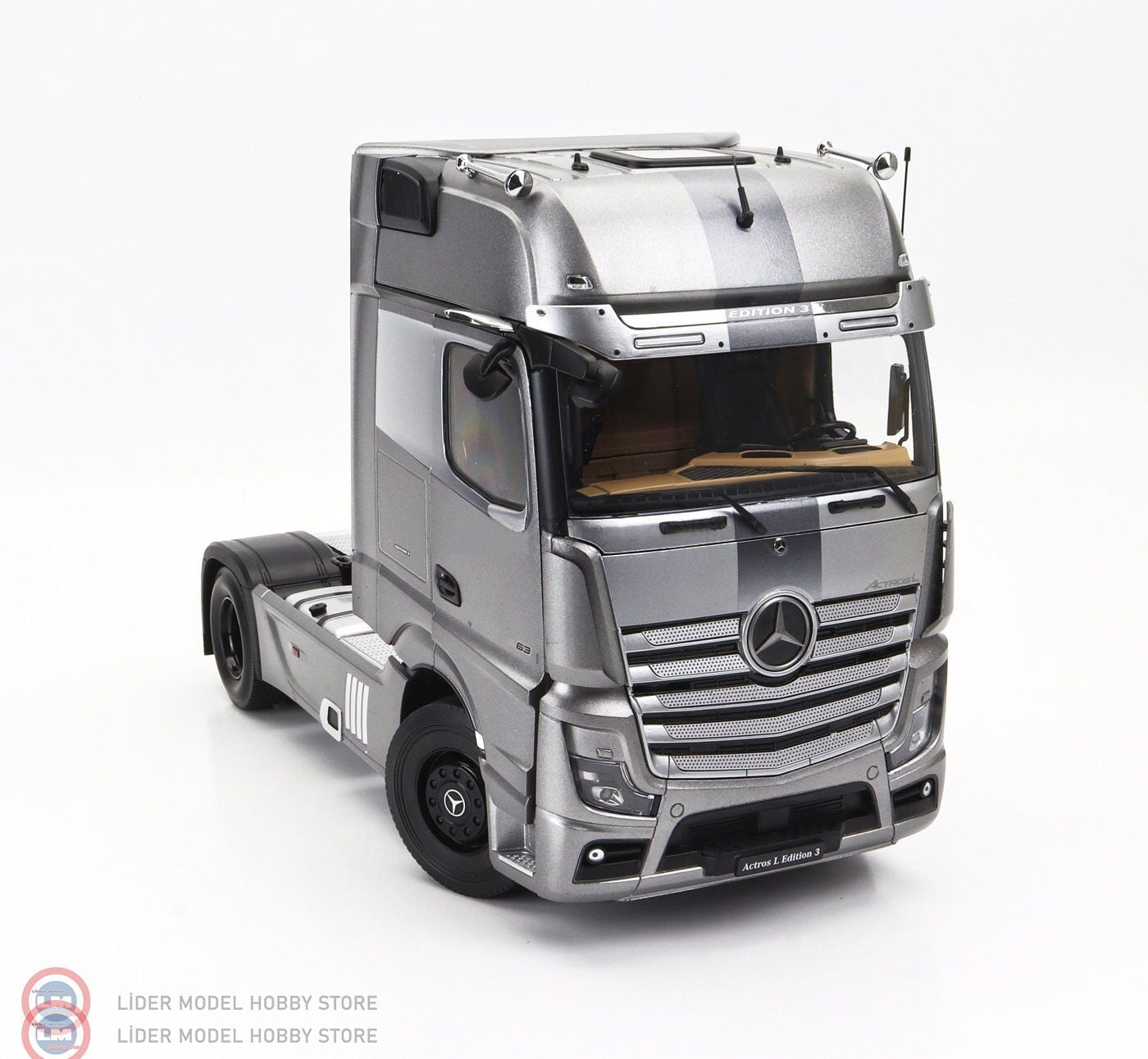 1:18 NZG 2020 Mercedes Benz Actros Gigaspace 4x2 Edition 3