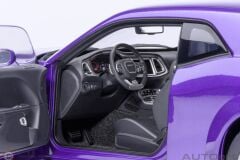 1:18 Autoart 2023 Dodge Challenger SRT Superstock (Plum Crazy)