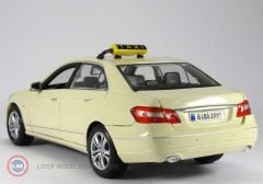 1:18 2010 Mercedes Benz E Class W121 Taxi