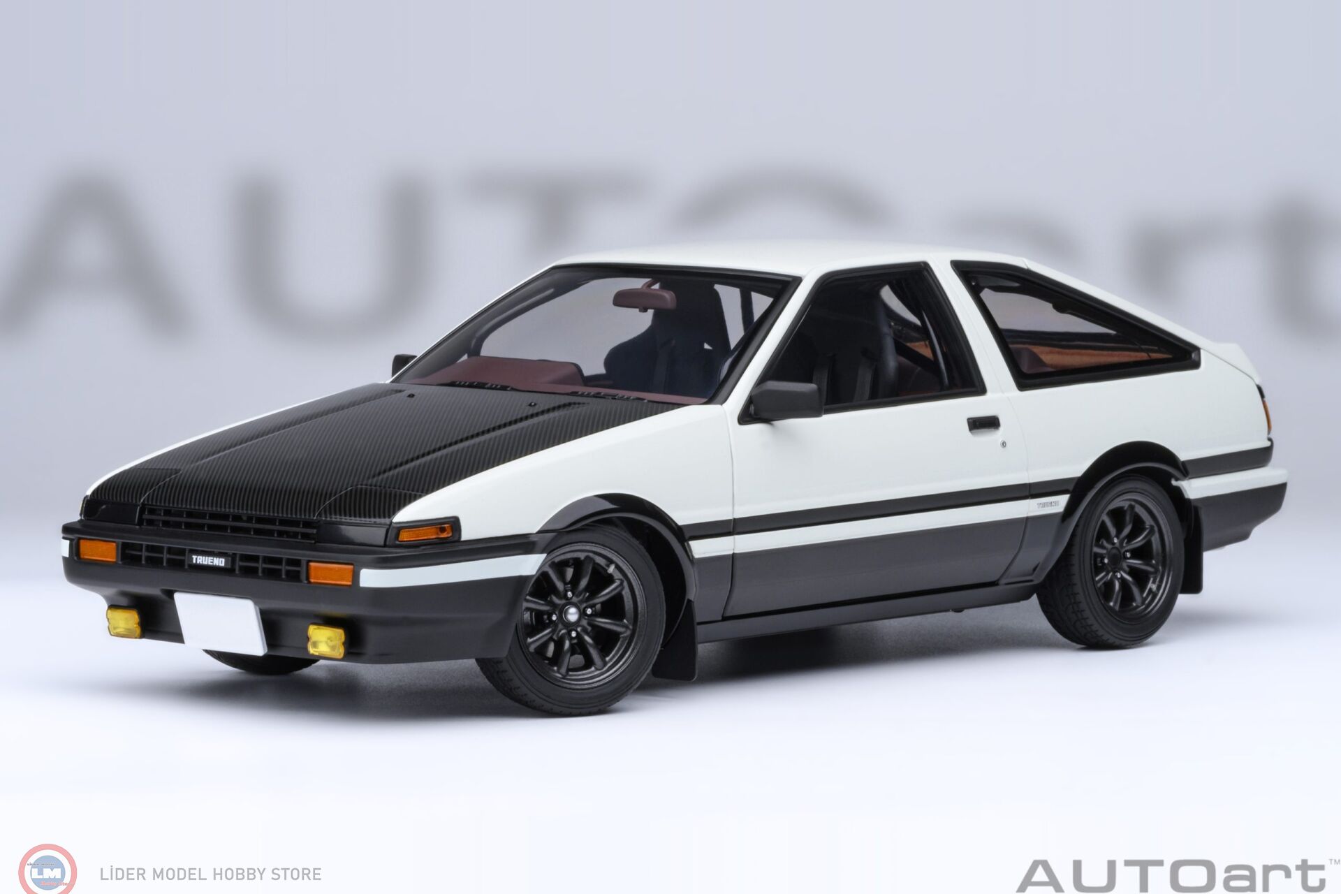 1:18 Autoart 1980 Toyota Sprinter Trueno (AE86) Project D Final version 30th Anniversary