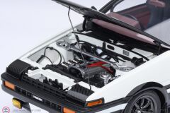 1:18 Autoart 1980 Toyota Sprinter Trueno (AE86) Project D Final version 30th Anniversary
