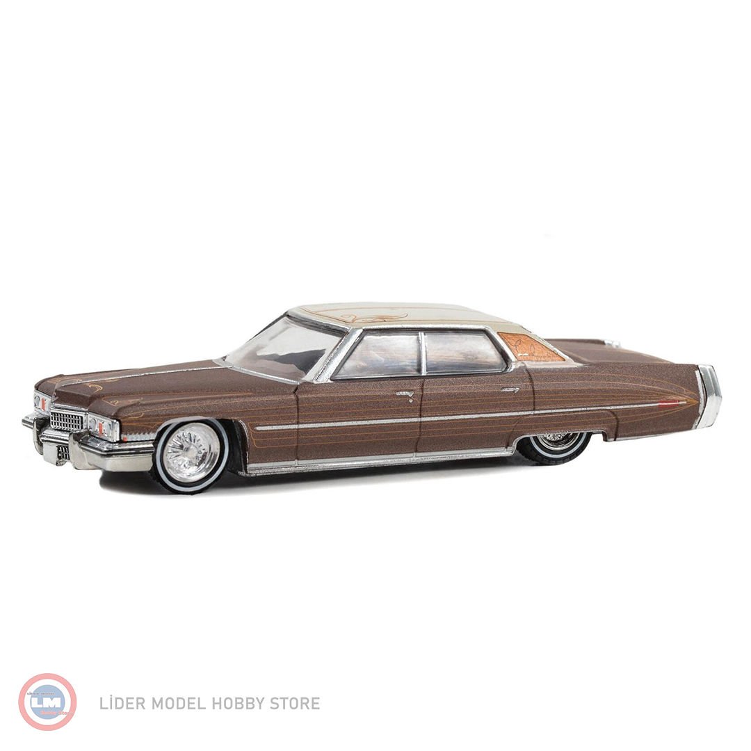 Greenlight - 1:64 Greenlight 1973 Cadillac Sedan Deville