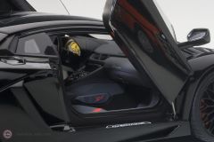 1:18 Lamborghini Aventador LP750-4 SV Siyah