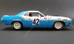 1:18 1970 Plymouth Barracuda #42 Chrysler Of France Henri Chemin Hardtop