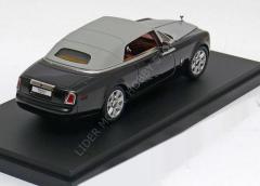 1:43 Rolls Royce Phantom Drophead Coupe