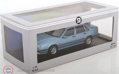 1:18 Triple9 1993 Volvo 850