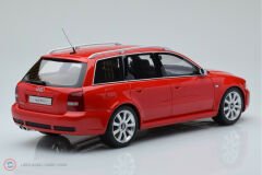 1:18 2000 Audi RS4 B5