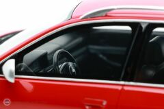 1:18 2000 Audi RS4 B5