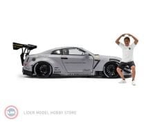 1:18 Nissan GTR R35 Liberty Walk Edition With Wataru Kato Figurine