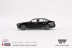 1:64 Mini GT 2024 BMW I7 EDRIVE50 BLACK SAPPHIRE