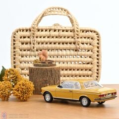 1:18 Norev 1980 Mercedes Benz 280 CE C123 Sahara Yellow