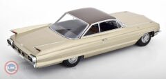 1:18 1961 Cadillac Series 62 Coupe DeVille 1
