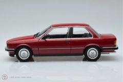 1:18 Minichamps 1982 BMW 323i E30
