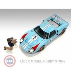 1:18 American Diorama 76298 Race Day II  '' Figure IV ''