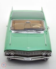 1:18 KK Scale 1961 Cadillac Series 62 Coupe DeVille 1