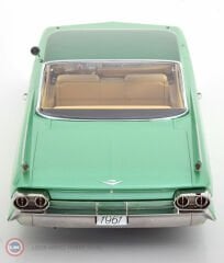 1:18 KK Scale 1961 Cadillac Series 62 Coupe DeVille 1