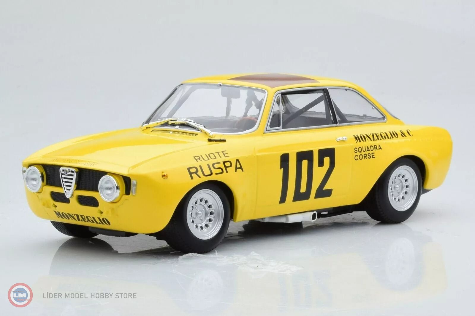 1:18 1971 Alfa Romeo GTA 1300 #102 - TARGA FLORIO