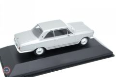 1:43 Atlas 1967 IKA Torino 380 W 2 Puertas