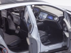1:18 NZG 2023 Mercedes Benz EQS SUV AMG Line X296