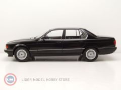 1:18 1992 BMW 750i E32