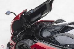 1:18 Pagani Huayra BC Kırmızı