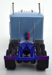 1:18 1967 Peterbilt 359