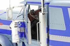 1:18 1967 Peterbilt 359
