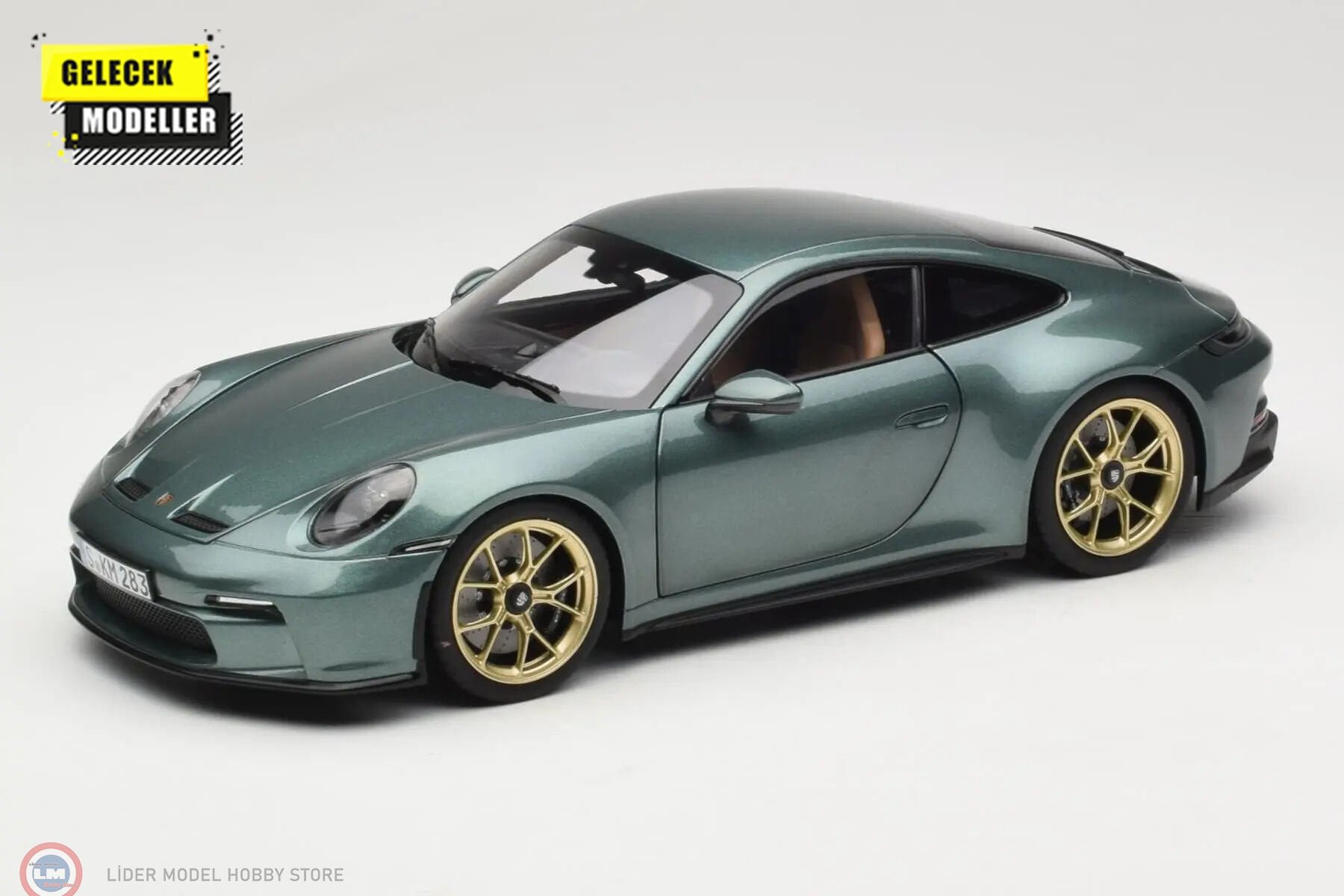 1:18 Norev 2021 Porsche 992 GT3 Touring Package Malachite Green
