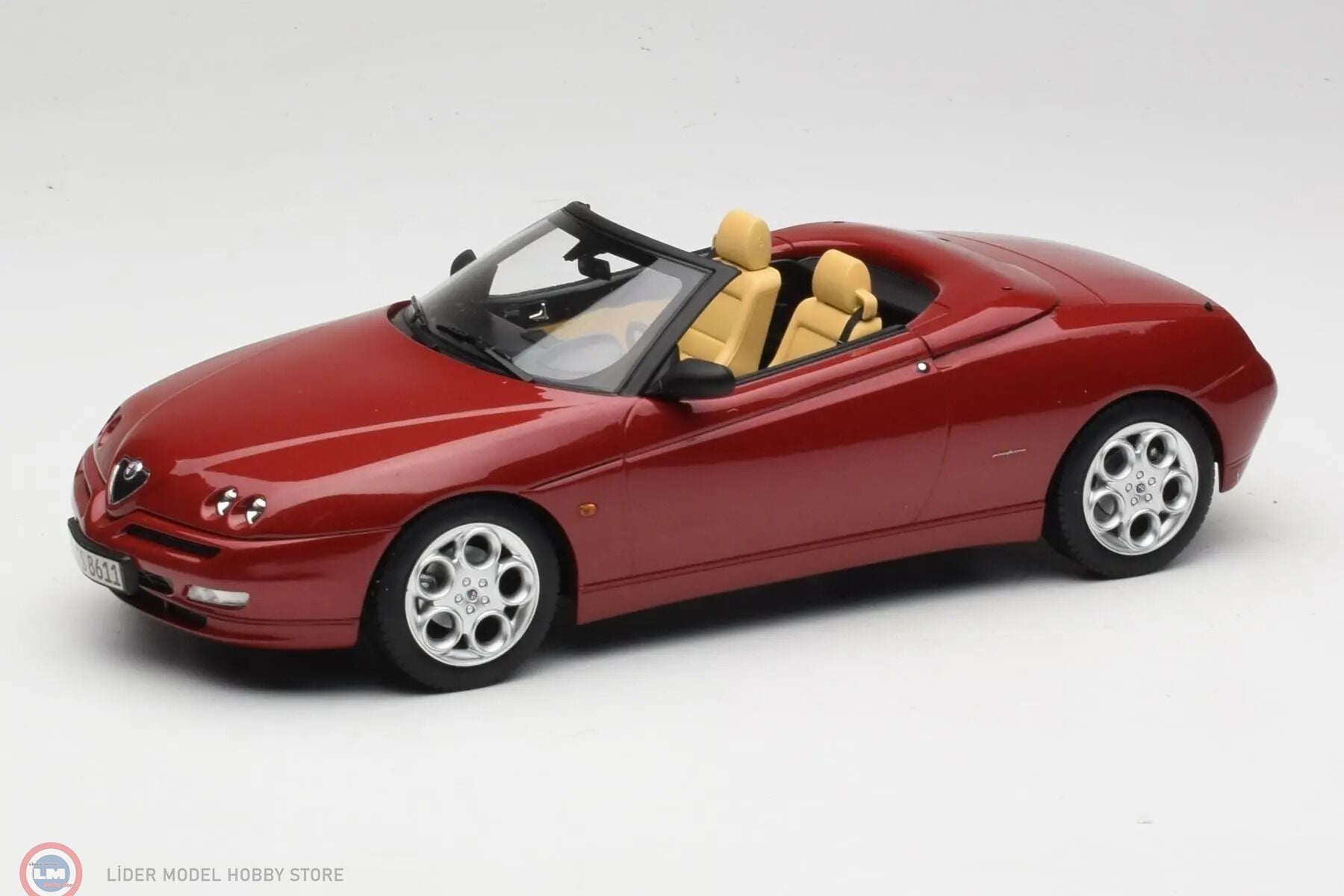 1:18 Norev 1999 Alfa Romeo Spider - Proteo red