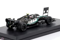 1:64 Minichamps Mercedes Benz AMG #12 PETR. F1 TEAM W17 – WINNER CHINESE GP 2026 WPITBOARD Formula 1