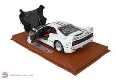 1:18 1987 Ferrari F40 - Italy Stripe Metallic White