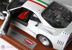 1:18 1987 Ferrari F40 - Italy Stripe Metallic White