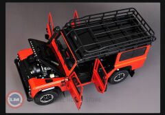 1:18 2015 Land Rover Defender 110 Adventure Edition