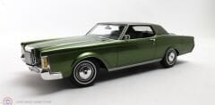 1:18 Cult Scale 1971 Lincoln Continental Mark 3