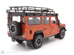 1:18 2015 Land Rover Defender 110 Adventure Edition