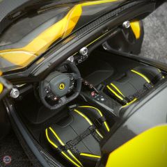1:18 FERRARI LAFERRARI APERTA – Yellow
