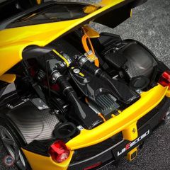 1:18 FERRARI LAFERRARI APERTA – Yellow