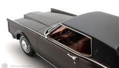 1:18 Cult Scale 1971 Lincoln Continental Mark 3