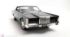 1:18 Cult Scale 1971 Lincoln Continental Mark 3