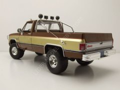 1:18 Greenlight 1982 GMC K-2500 Sierra Grande