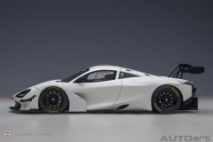 1:18 Autoart 2019 McLaren 720S GT3 81940 Plain Body Version (White)
