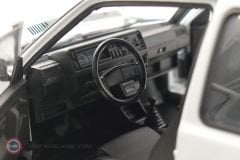 1:18 1988 Volkswagen Golf 2 CL