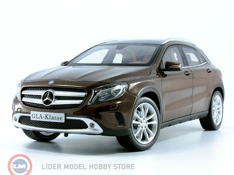 1:18 Norev 2013 Mercedes Benz GLA X156 Brown