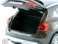 1:18 Norev 2013 Mercedes Benz GLA X156 Brown
