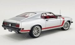1:18 1969 Ford Boss 302 Mustang Street Fighter Hardtop