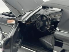 1:18 Norev 1979 Mercedes 450SL R107 US-Version American Gigolo - black