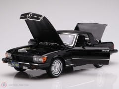 1:18 Norev 1979 Mercedes 450SL R107 US-Version American Gigolo - black