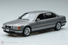 1:18 1995 BMW E38 750 IL
