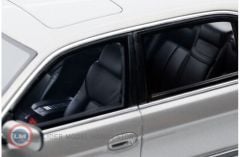 1:18 1995 BMW E38 750 IL