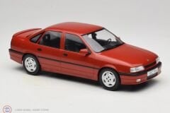 1:18 MCG 1988 Opel Vectra 2000